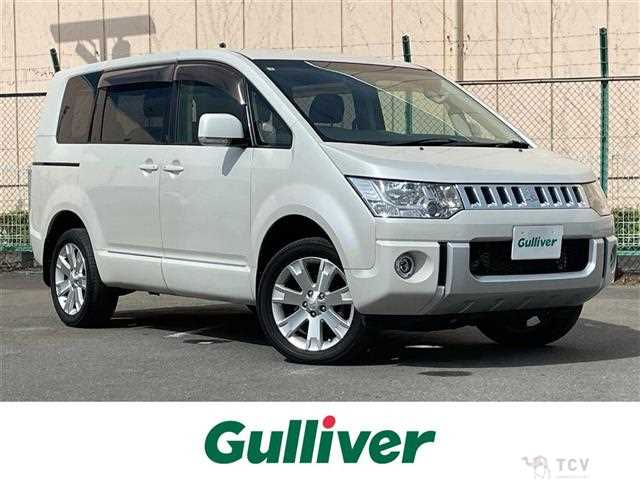 2017 Mitsubishi Delica D5
