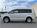 2017 Mitsubishi Delica D5