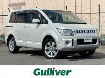 2017 Mitsubishi Delica D5