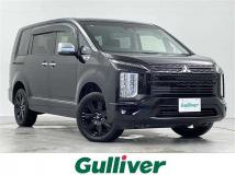 2022 Mitsubishi Delica D5