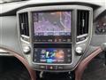 2013 Toyota Crown Hybrid