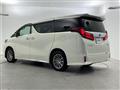 2020 Toyota Alphard Hybrid
