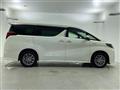 2020 Toyota Alphard Hybrid