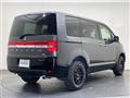 2018 Mitsubishi Delica D5