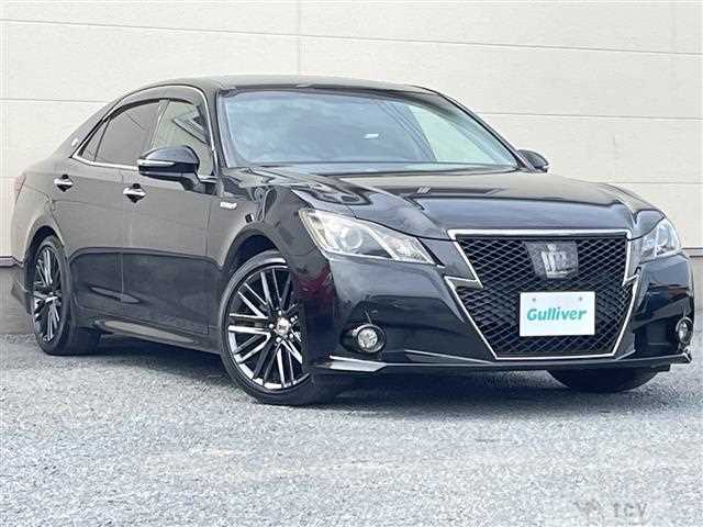 2015 Toyota Crown Hybrid