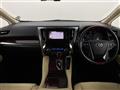 2017 Toyota Alphard Hybrid