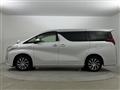 2017 Toyota Alphard Hybrid