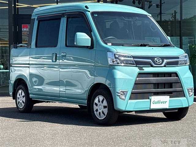 2020 Daihatsu Hijet Cargo