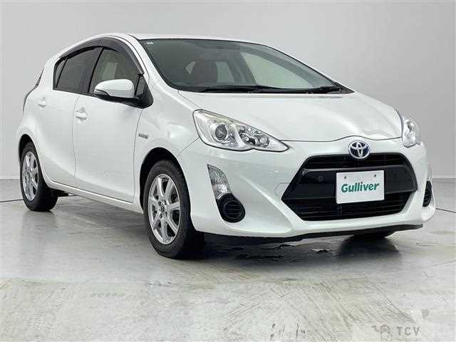 2016 Toyota AQUA