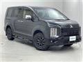 2023 Mitsubishi Delica D5