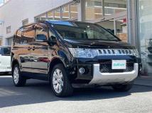 2014 Mitsubishi Delica D5