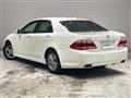 2012 Toyota Crown Royal Series