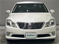 2012 Toyota Crown Royal Series
