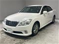 2012 Toyota Crown Royal Series