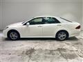 2012 Toyota Crown Royal Series