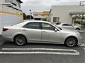 2013 Toyota Crown Hybrid