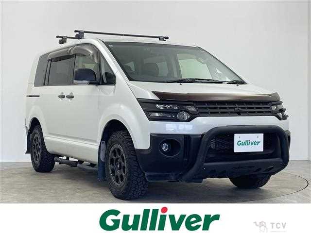 2017 Mitsubishi Delica D5