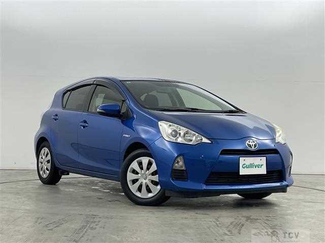 2013 Toyota AQUA