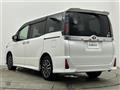 2017 Toyota Voxy