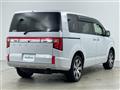 2024 Mitsubishi Delica D5