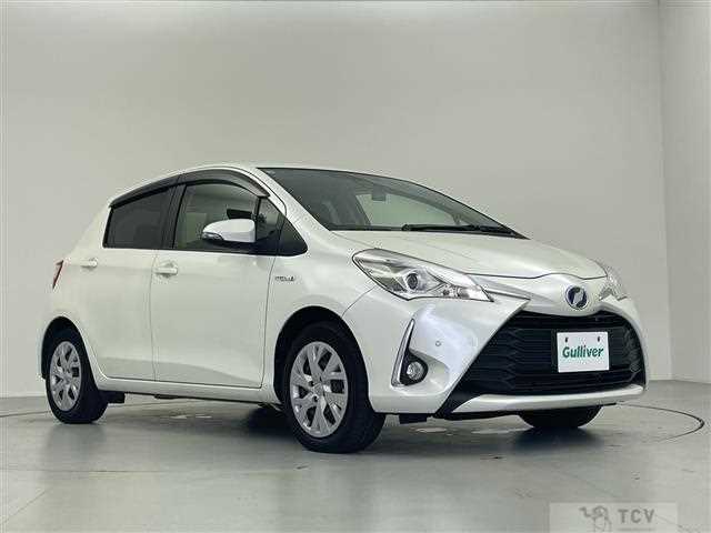 2017 Toyota Vitz