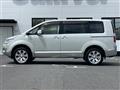 2017 Mitsubishi Delica D5