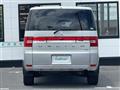 2017 Mitsubishi Delica D5