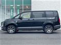 2020 Mitsubishi Delica D5