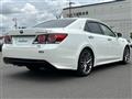2017 Toyota Crown Hybrid
