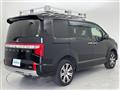 2019 Mitsubishi Delica D5