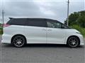 2019 Toyota Estima