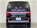 2019 Mitsubishi Delica D5