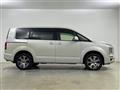 2021 Mitsubishi Delica D5