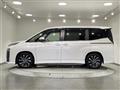 2022 Toyota Voxy