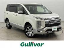 2021 Mitsubishi Delica D5