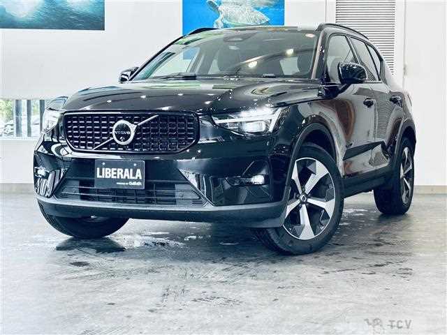 2024 Volvo XC40