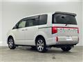 2021 Mitsubishi Delica D5