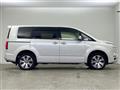 2021 Mitsubishi Delica D5
