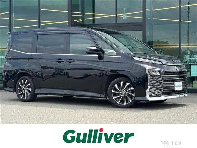 2022 Toyota Voxy