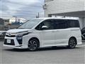 2017 Toyota Voxy