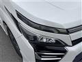 2017 Toyota Voxy