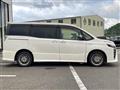 2018 Toyota Voxy