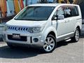 2007 Mitsubishi Delica D5
