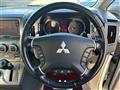 2007 Mitsubishi Delica D5