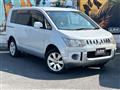 2007 Mitsubishi Delica D5