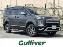 2019 Mitsubishi Delica D5