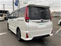 2015 Toyota Noah