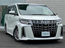 2022 Toyota Alphard Hybrid
