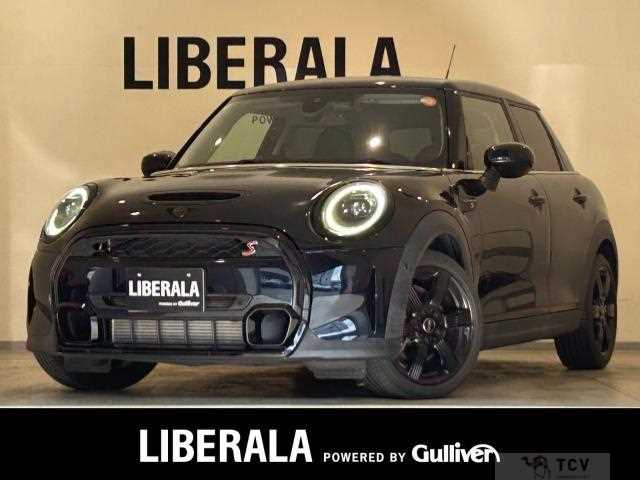 2022 BMW MINI