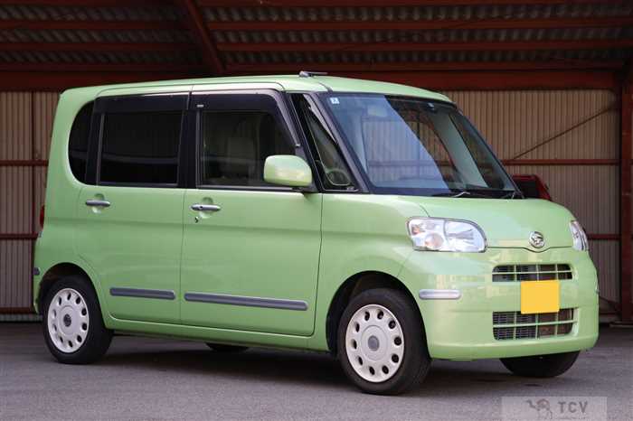 2012 Daihatsu Tanto